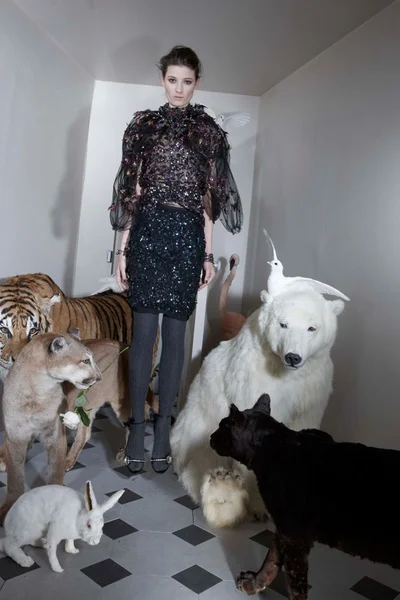 Look 25